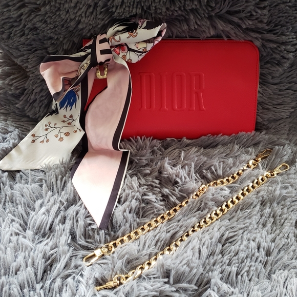 Dior Bag - Picture 9 of 12